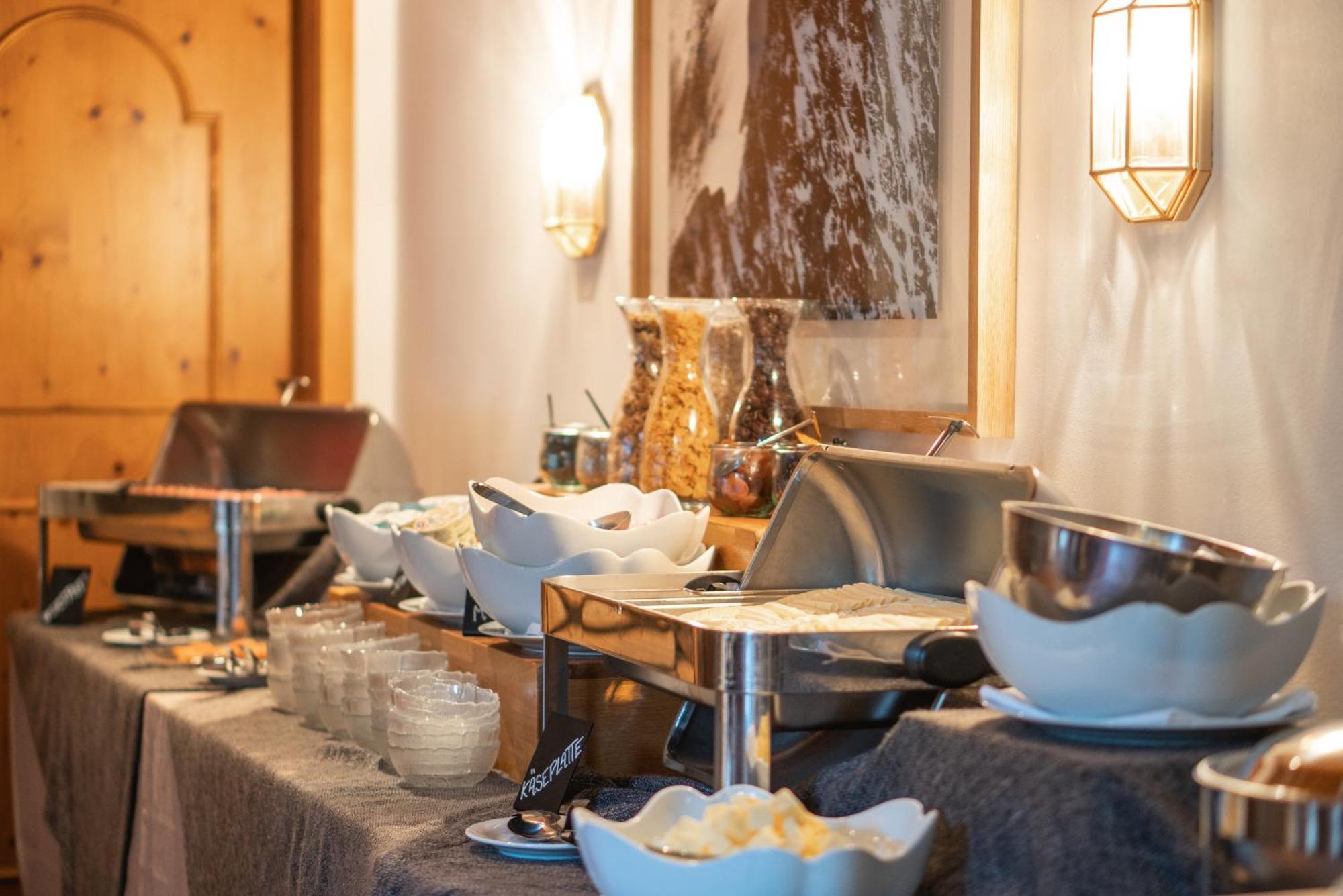 Studio Im Hotel Des Alpes Флімс Екстер'єр фото